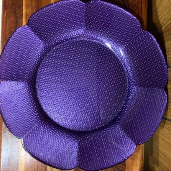 Purple Flower Shaped Serving Platter 13 1/2" - Picture 4 of 4